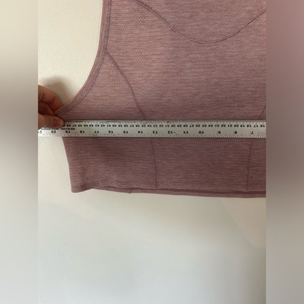 Lululemon Stronger as One Muscle Tank *lululemon X Barrys - Picture 3 of 6